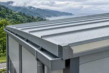 Çatı paneli, oluk ve kaplama birleşimini gösteren temsili görsel